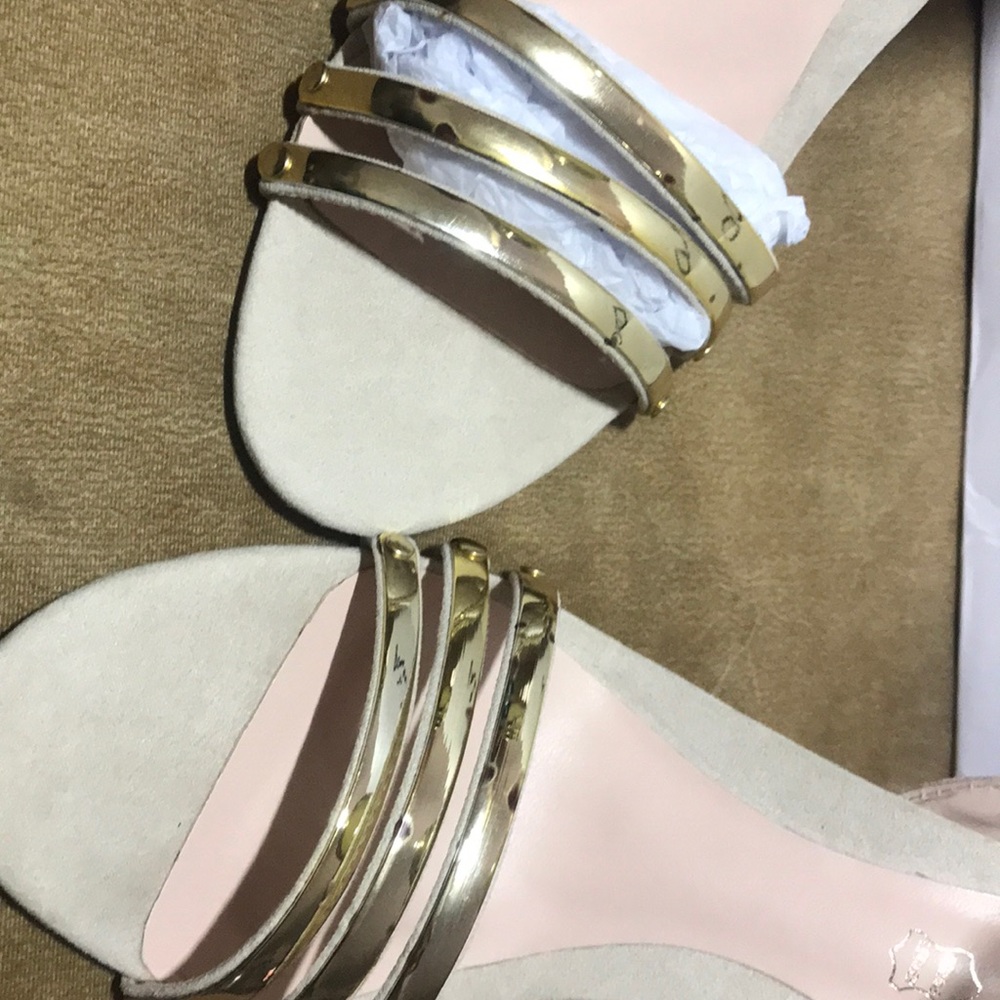 ALDO HEELS - Picture 2 of 4